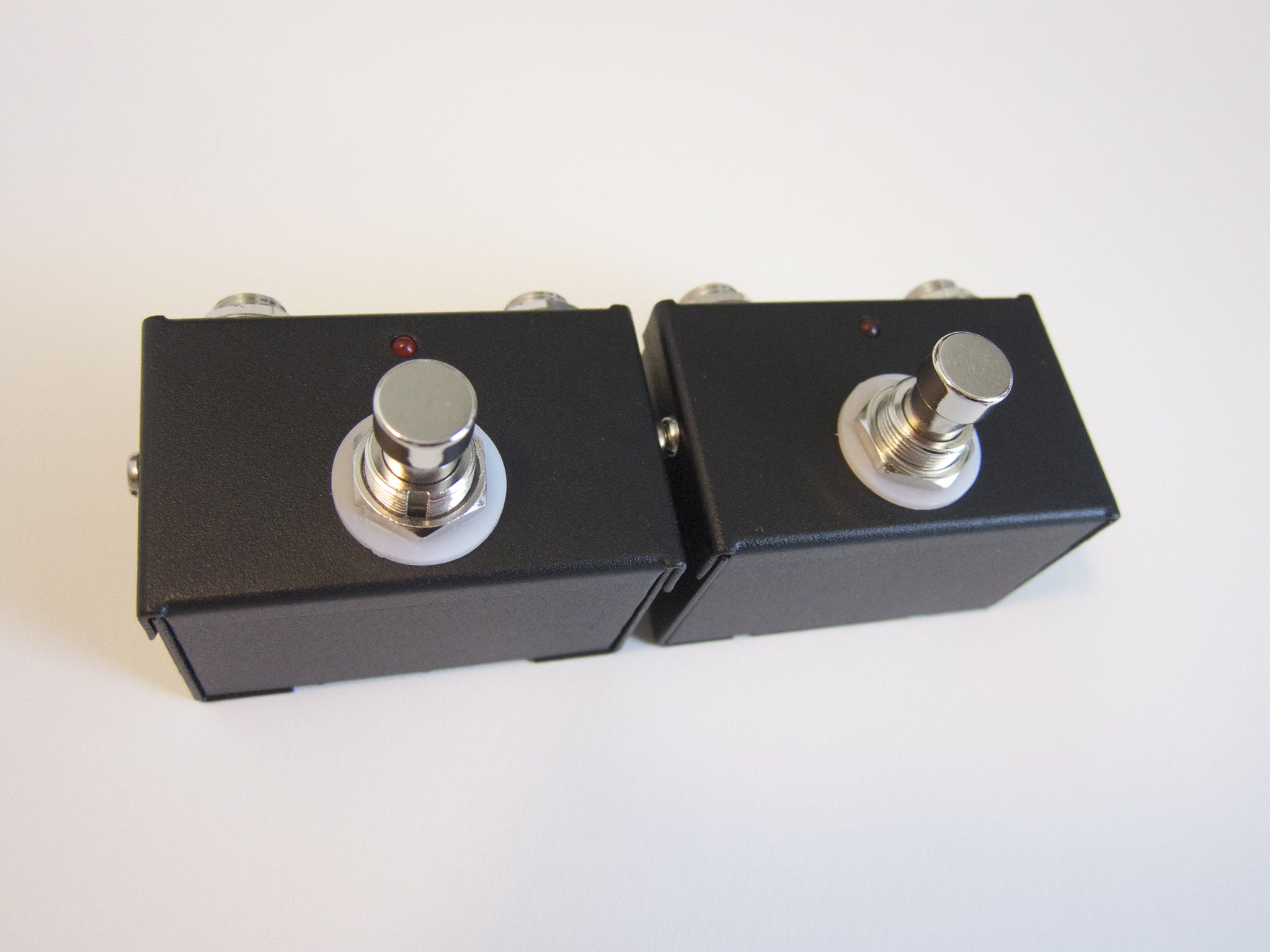 True Bypass Strips Clickless version – Loop Switchers